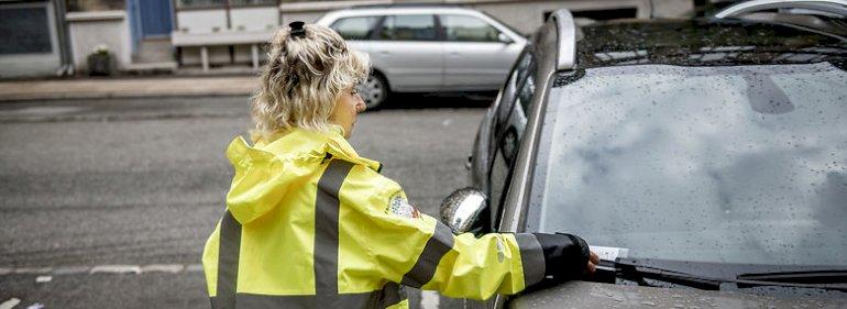 Efter nye regler: Kommuner dropper p-kontrol