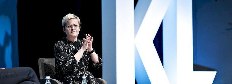 Ministeren vil være skrap over for de få