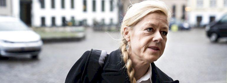 Anklager kræver mindst otte års fængsel til Britta Nielsen