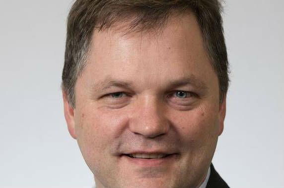 Kommunaldirektøren i Syddjurs fritaget for tjeneste