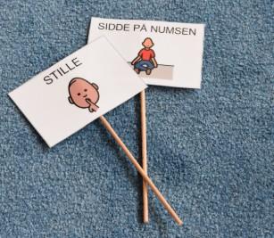 Alle lærere og pædagoger skal bruge samme tegn, når de ønsker ro i klassen
