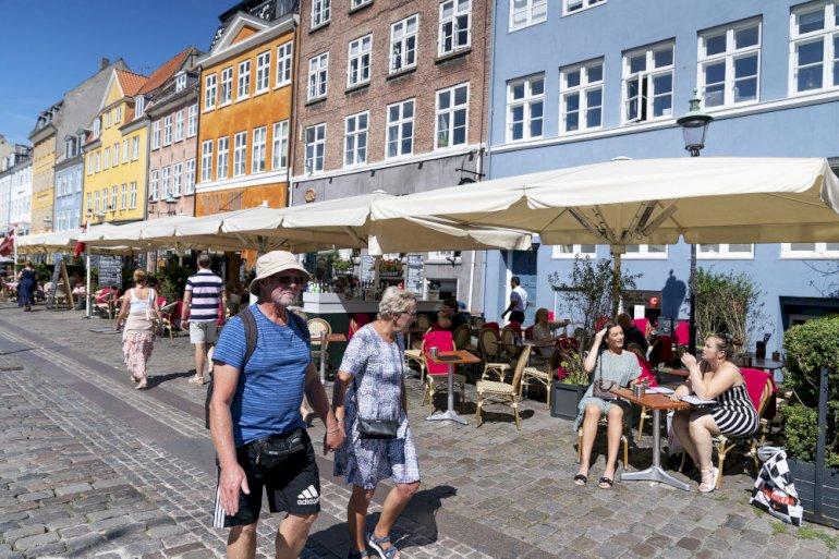 Seksdagesregel fjernes og baråbningstider udvides