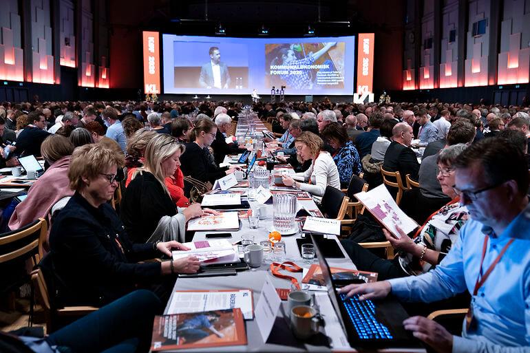 KL opretter hotline for kommunalpolitikere