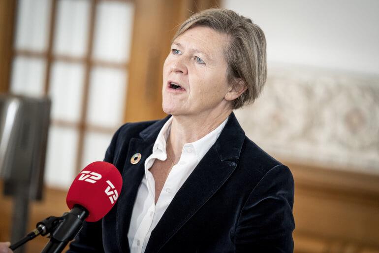 Josephine Fock trækker sig som Alternativet-leder