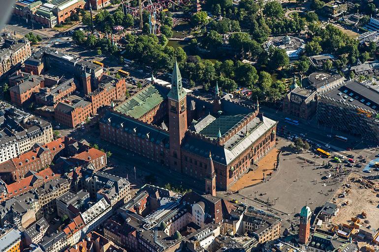 V spørger Dybvad: Er du med på at dele Københavns Kommune op?