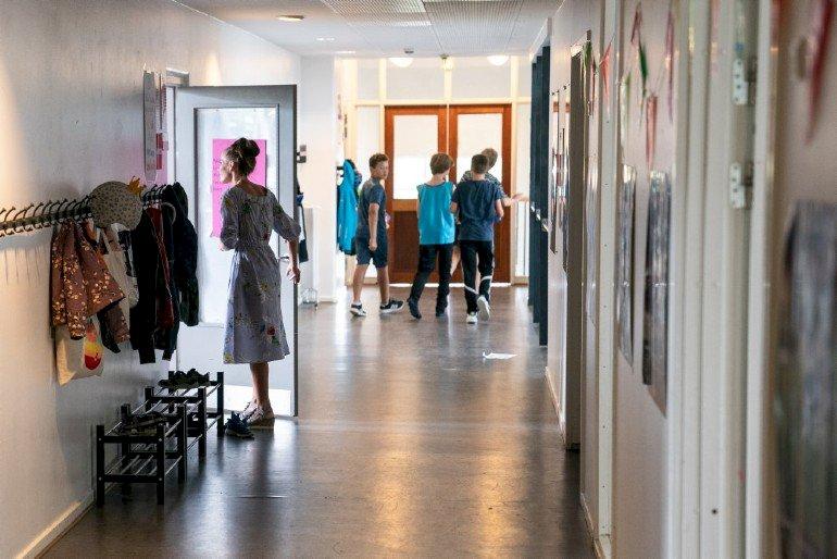 Opsporing af børns nære kontakter frustrerer skoleledere