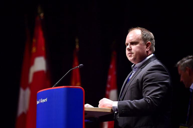 Partikritiker fik flest stemmer af alle til DF-hovedbestyrelse