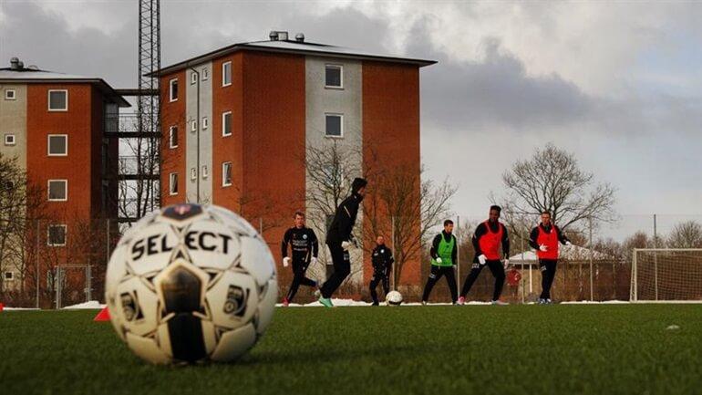 Silkeborg vil holde gummidutterne inden for kridtstregerne