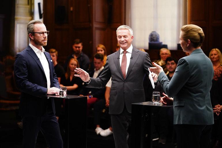 Statsminister tror på bred aftale i opgør mod bureaukrati