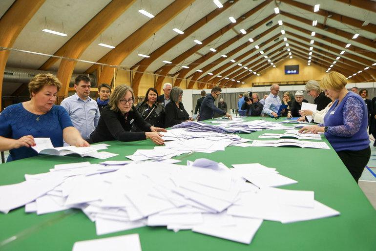 Færøske stemmer er talt op: Begge blokke får ét mandat