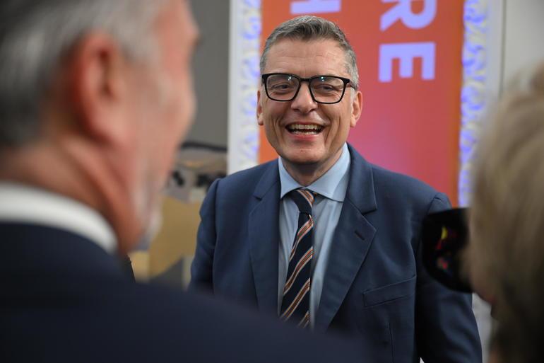 Profiler på vippen: Her vil der blive bidt negle i dag