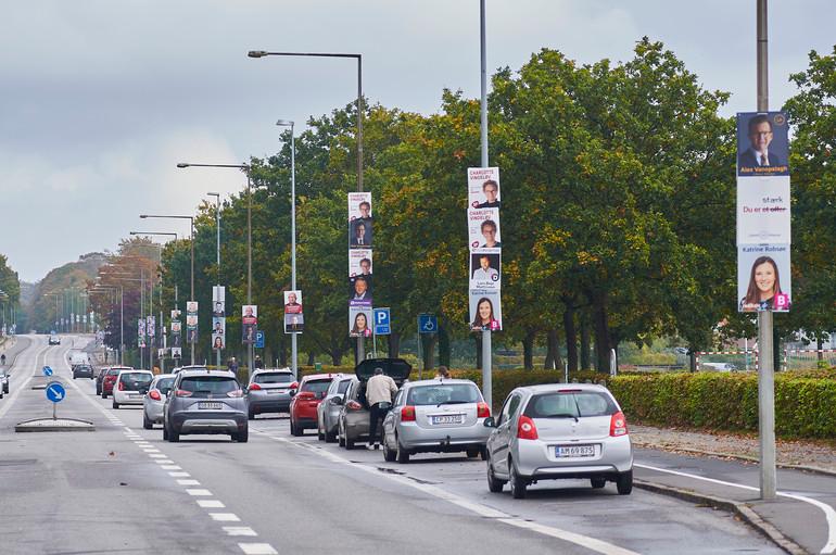 Uenighed om valgplakater: Borgmester skal komme med bud