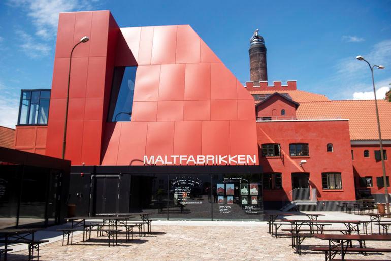 Kulturpenge til koncerter for ensomme unge og scenekunst om klima