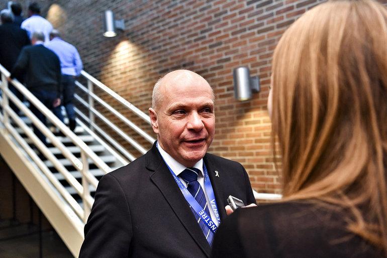 Folketinget giver grønt lys til Søren Gades bijob