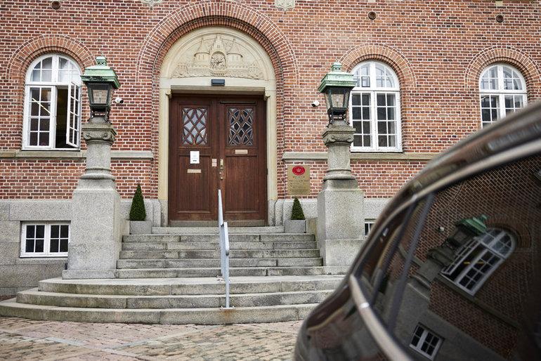 Tidligere it-ansat i politiet er idømt to års fængsel
