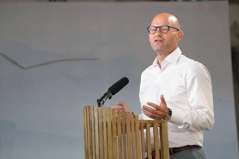 Pape om slettede smser: Genopret ordentligheden