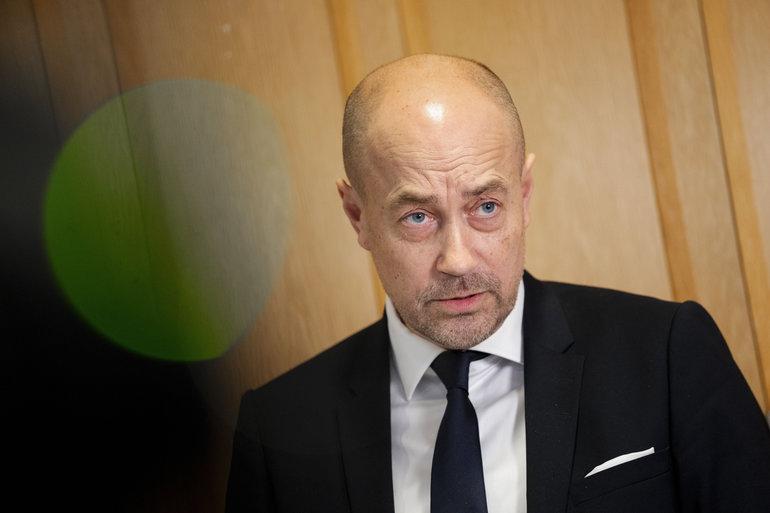 Heunicke vil opkøbe jord og anlæg for at få bugt med iltsvind