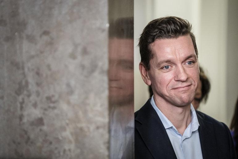 Minister vil have klarlagt social kontrol i det offentlige