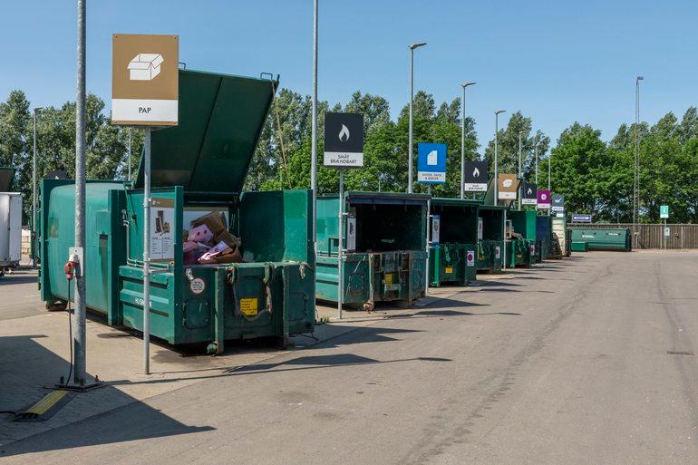 Affaldsselskaber vil have skærpet straffen for affaldssvindel 