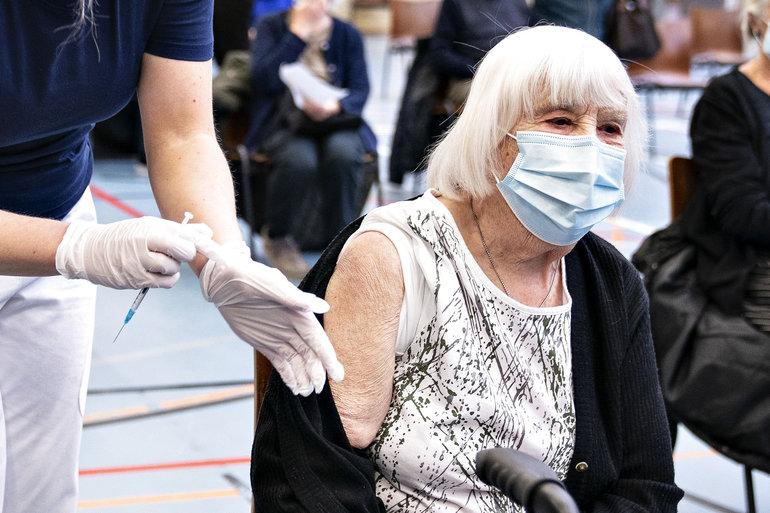 Forskere: Nedlukning reddede 21.000 liv i 2020