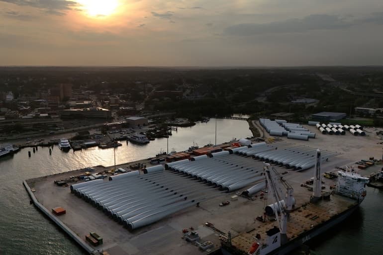 Brian Snyder/Reuters