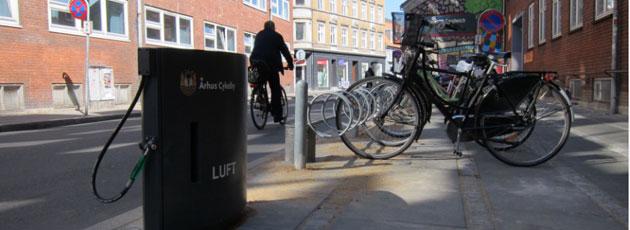 Aarhus stiller cykelpumper op