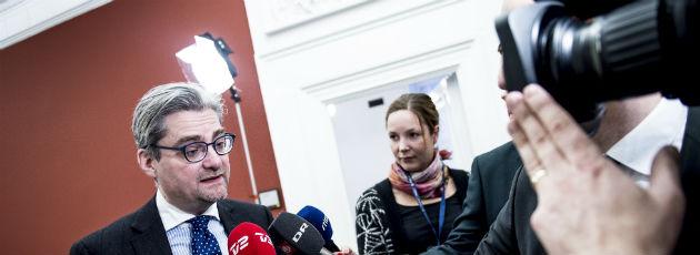 Pind trodser flertal: Vil ikke udlevere Irak-dokumenter