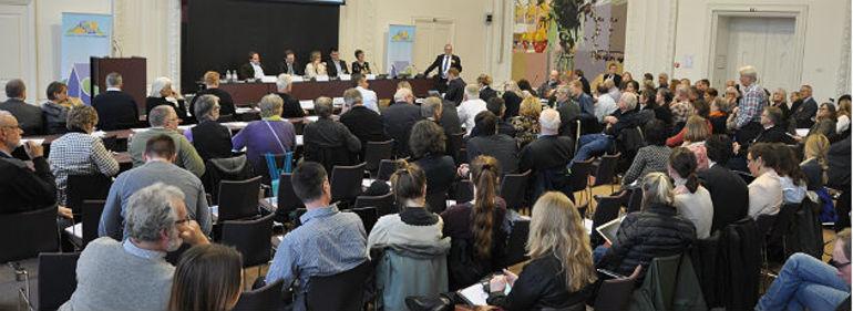 Landdistrikts- og ø-udvalg fik gode råd med fra høring