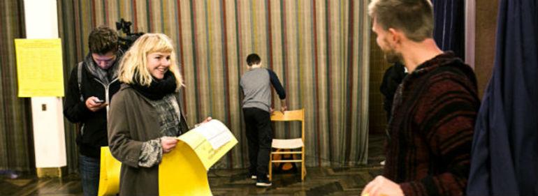 Forskere: Hypen omkring de sociale medier er overdrevet