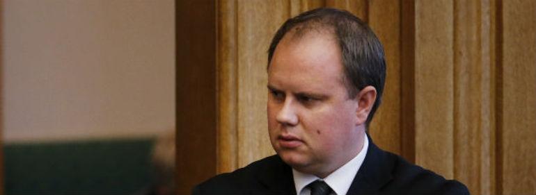 Illegal indvandring sender fem ministre i samråd