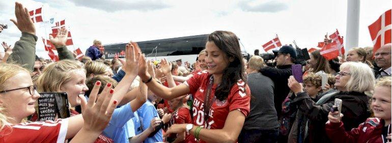 Kommuner kan udnytte kvindernes EM-triumf