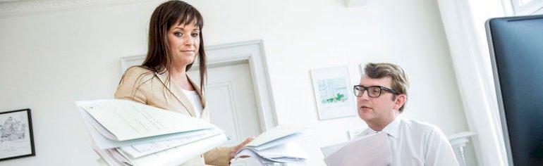 Over 800 forslag sendt til ministerier for at rydde op i bureaukratiet