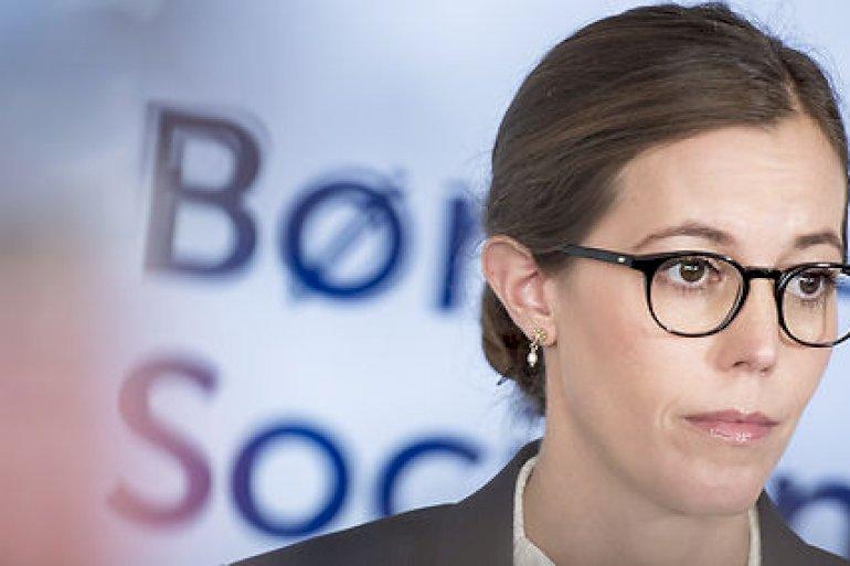 Minister: Stop for udbetaling skyldes sag om svindel